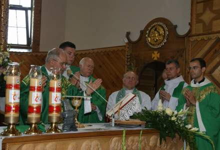 Odsłonięcie Herbu Biskupa Wiesława Krótkiego