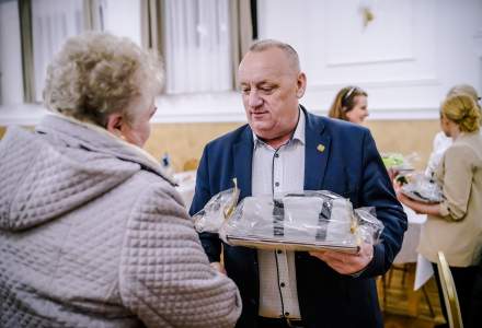 Uczestnicy Świątecznego Spotkania dla Seniorów w Koniakowie fot. M.Kuźma