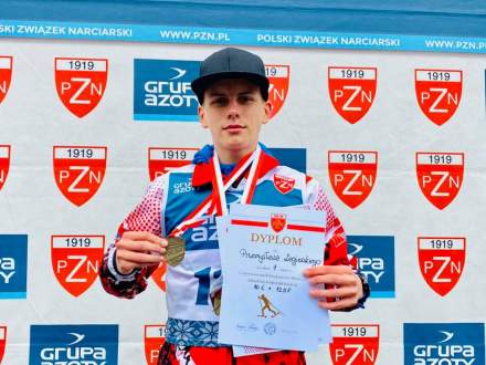 Mistrz Polski Juniorów Młodszych Przemysław Legierski (foto: PZN facebook)