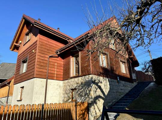 Dom widok zewnętrzny