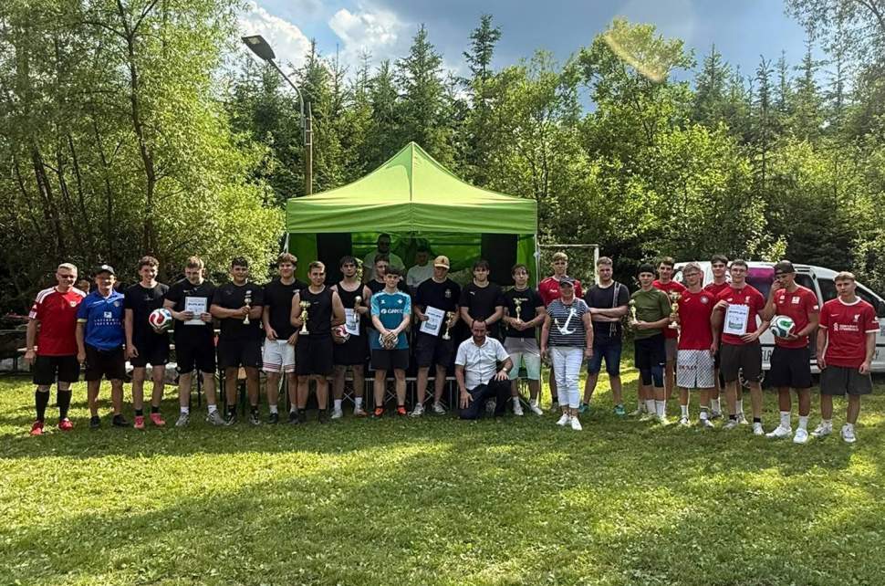 Uczestnicy Turnieju